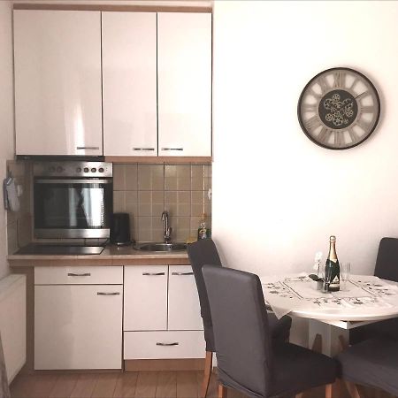 Apartmani Kuzmanovic Stan Na Dan Doboj Buitenkant foto